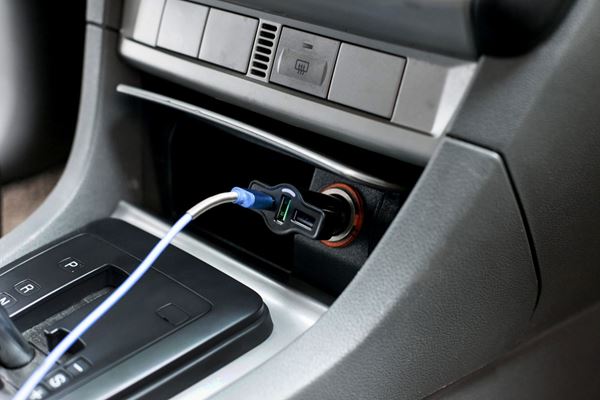 راهنمای خرید شارژر فندکی ؛ نکات مهم را بدانید