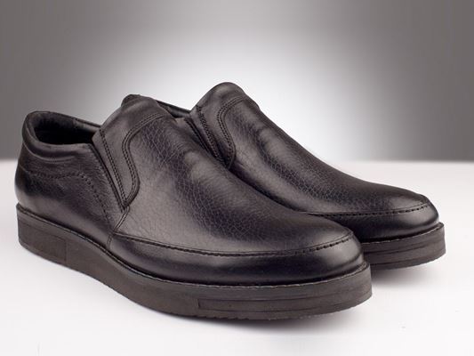 ویژگی های مهم که در خرید کفش طبی مناسب باید در نظر بگیرید