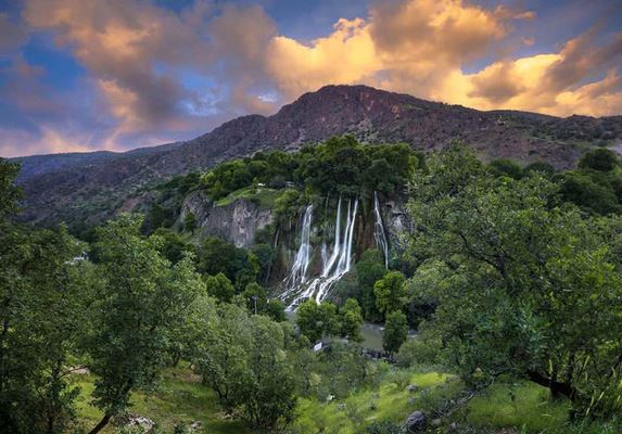ایلام :آبشار گچان، آبشاری زیبا + تصاویر