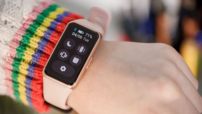 بررسی مچ بند هوشمند هواوی بند 6