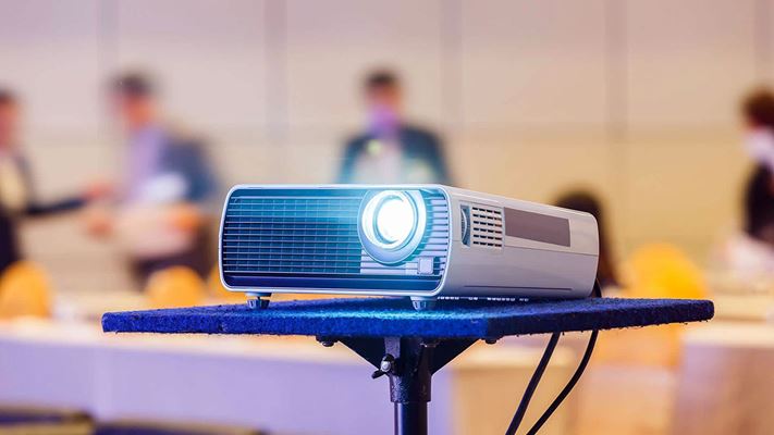 راهنمای انتخاب و خرید ویدئو پروژکتور