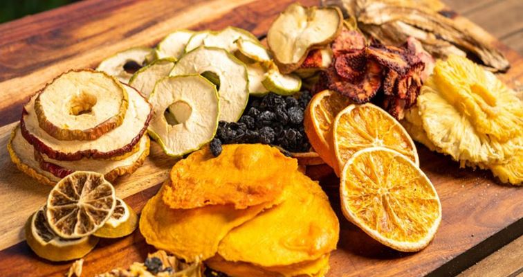 با بازار میوه خشک و سبزی خشک بیشتر آشنا شوید