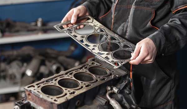 چرا سرسیلندر خودرو خراب میشود؟