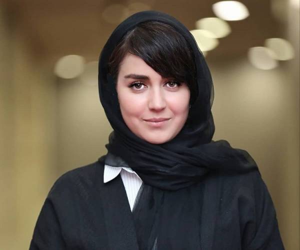 افسانه پاکرو