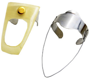 مضراب سه تار