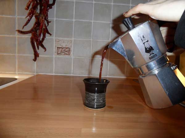 طرز استفاده از قهوه جوش گازی