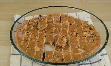  شیرینی با شیر و ارد و شکر, شیرینی شیر آذربایجان, شیرینی شیر آذربایجان