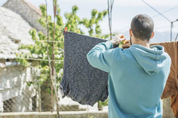 خشک کردن لباس ها