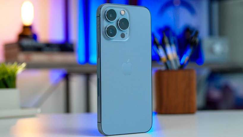 خرید جدیدترین آیفون های سری 13 از بازرگانی سیب
