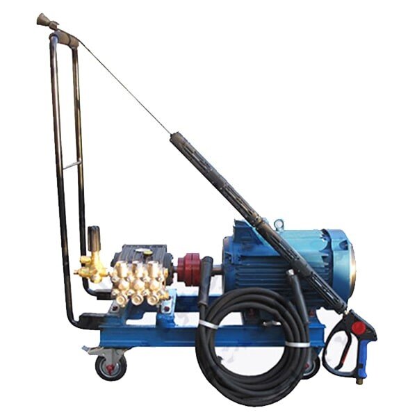 مزایای استفاده از پمپ کارواش صنعتی