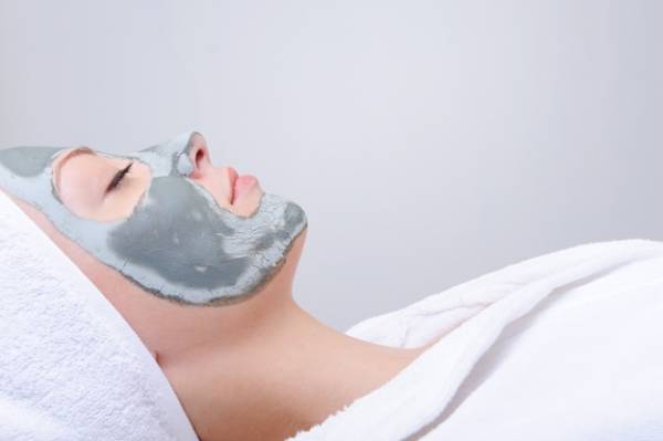 ماسک گل رس صورت