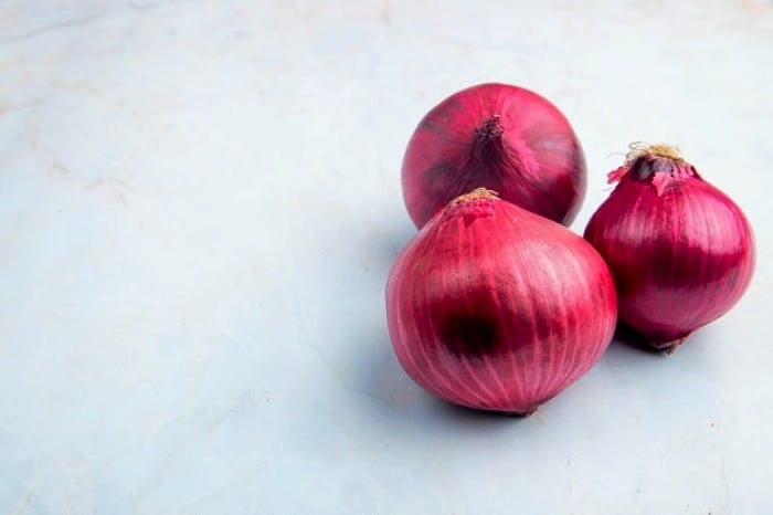 نگهداری پیاز در یخچال