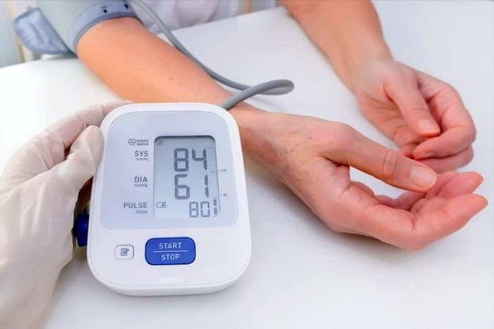 عوارض چای ترش 