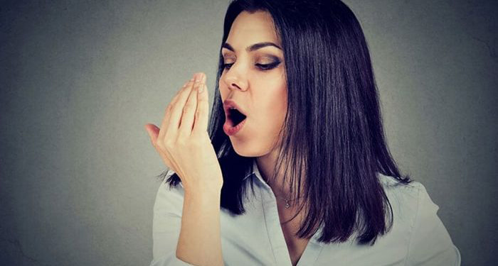 فواید و مضرات اسپری خوشبو کننده دهان