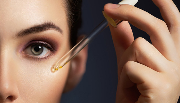 قطره چکان سرم پوست