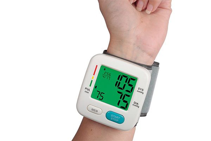 انواع مختلف فشارسنج های مچی