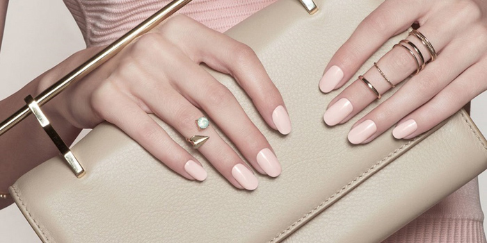 بهترین مدلهای رنگ لاک پایه ناخن