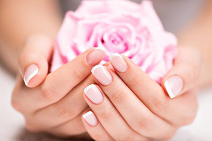 کرم تقویت کننده ناخن دست و پا