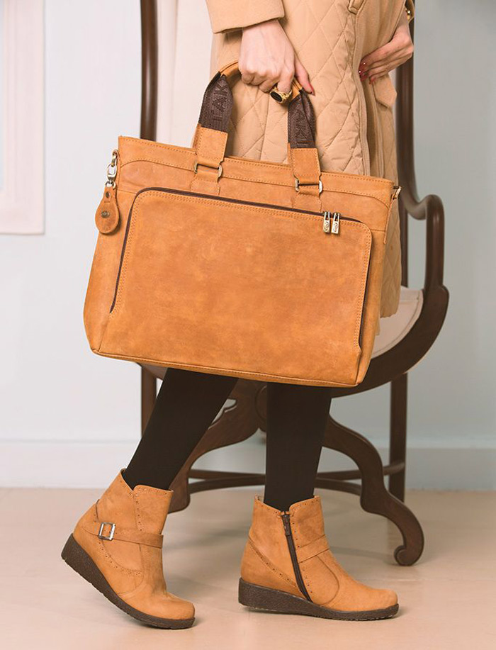 راهنمای انتخاب و خرید کیف اداری زنانه