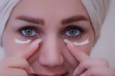 کرم دور چشم